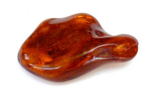 baltic_amber_cognac_chunk_nugget_piece_natural_00