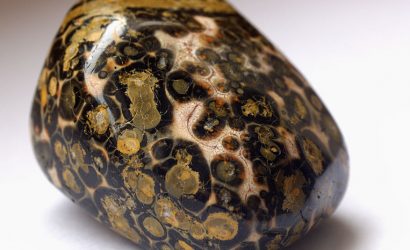 riyolit taşı resimleri