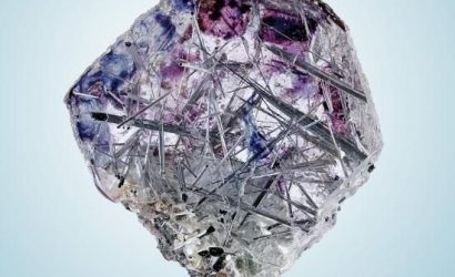 Renk Değiştiren Taşlar